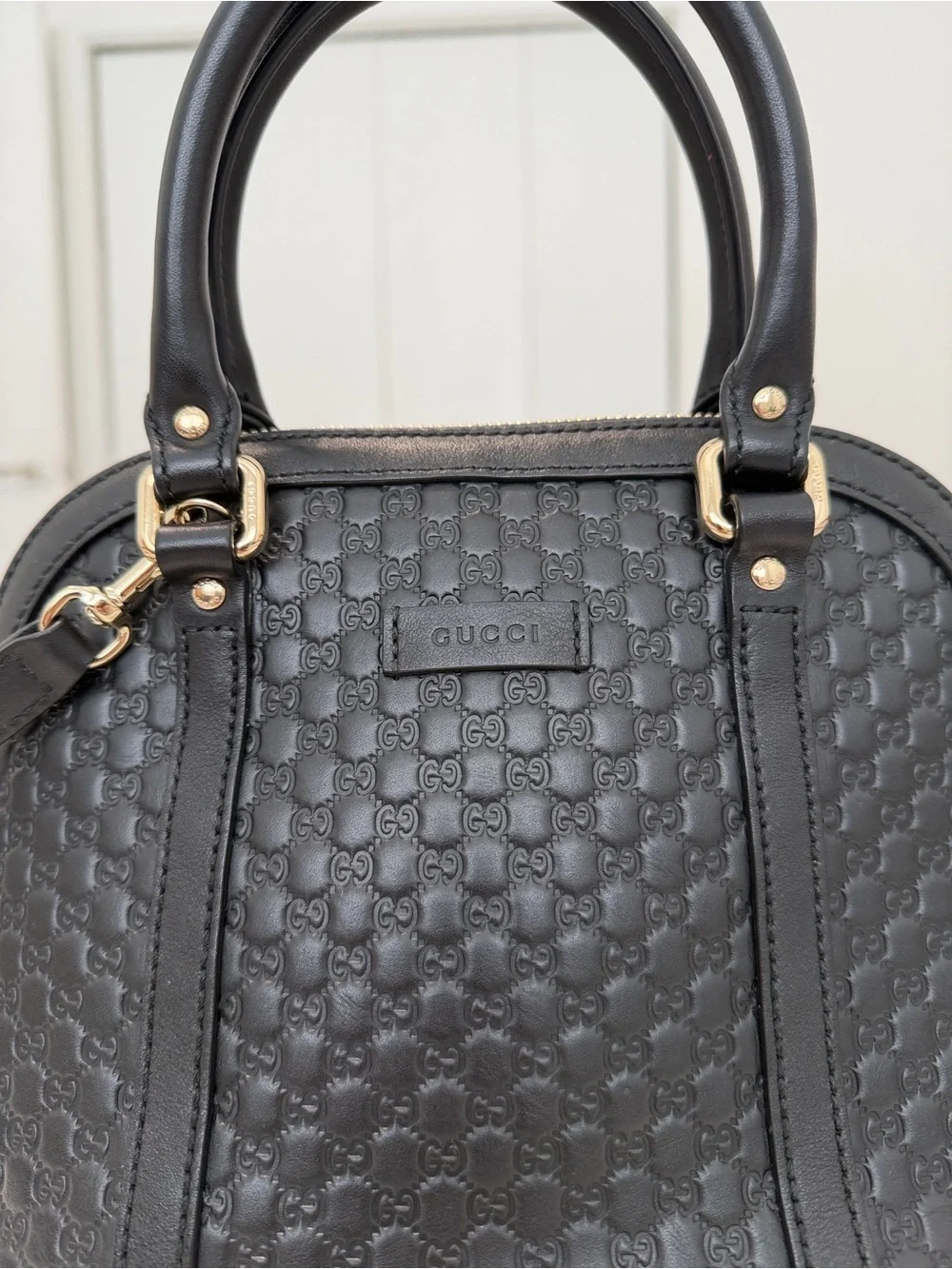 Gucci Authentic Microguccissima Dome Small Black Leather BSatchel with Gold Hard